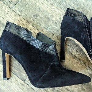 BLACK SUEDE SNAKESKIN POINTED TOE STILETTO BOOTIES - VINCE CAMUTO - WOMEN'S 9.5